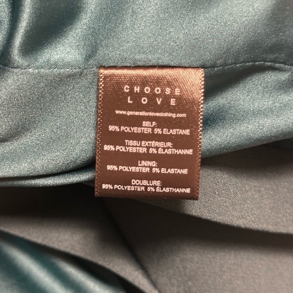 Blazer - Picture 6 of 6